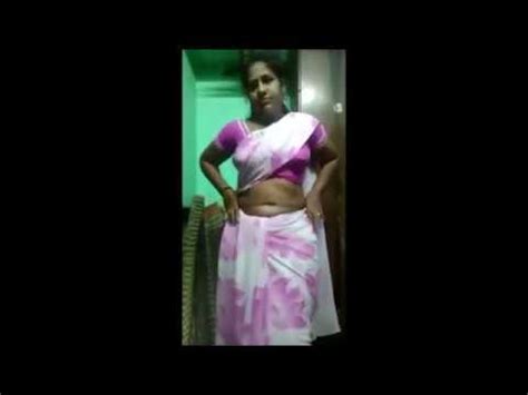 tamil+aunty|Tamil Mom dress change captured his neighbours son